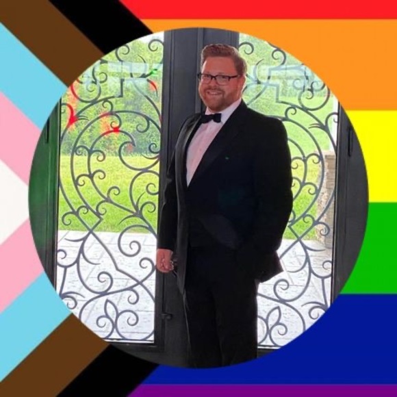 Meet your Posher, Aaron - Picture 1 of 1